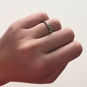 Infinity ring